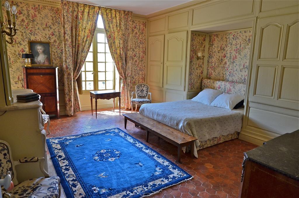 Chateau De La Ferte Saint Aubin B&B 객실 사진